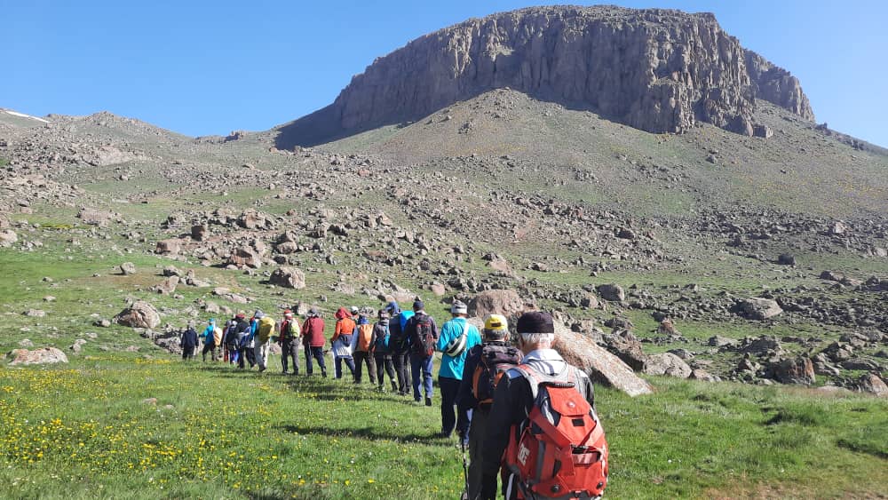 گزارش تصویری | صعود جمعی از کوهنوردان تالش به قله ی بَغرو