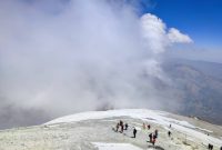 گزارش صعود باشگاه کوهنوردی بَغرو تالش به دماوند