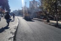 گزارش تصویری | اجرای آسفالت در محدوده میدان امام علی (ع)تا میدان نماز توسط شهرداری تالش