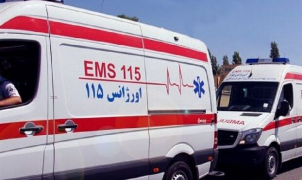 امدادرسانی اورژانس پیش‌بیمارستانی گیلان به مصدومان حادثه تصادف در رضوانشهر