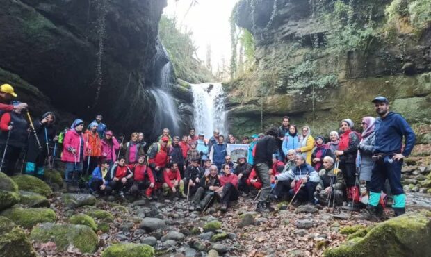 پیمایش مشترک کوهنوردان تالش و آستارا به آبشار ریشو چوبر