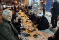 فیلم | افطار خیابانی در تالش به همت خیرین
