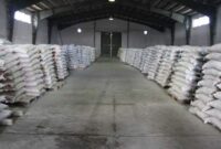 از 100 هزار تن برنج باقیمانده در انبارهای کشاورزان فقط 200 تن خریداری شده است